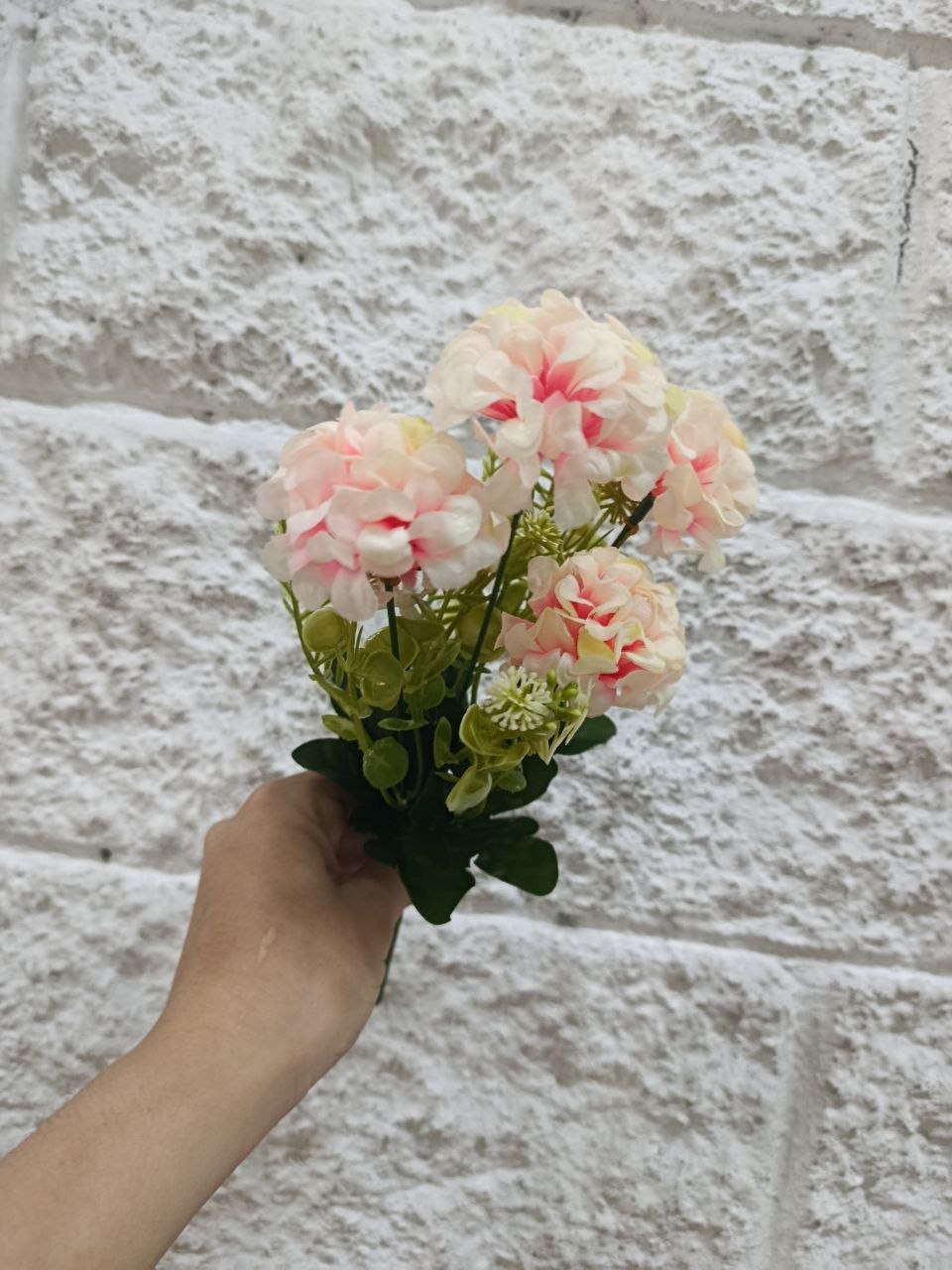 Ramo de Hortensias Color Blanco/Rosa 30cm