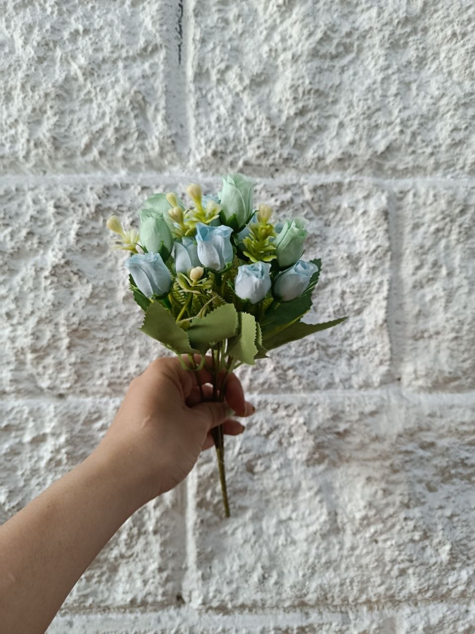 Ramo de Mini Rosas Color Azul 30cm