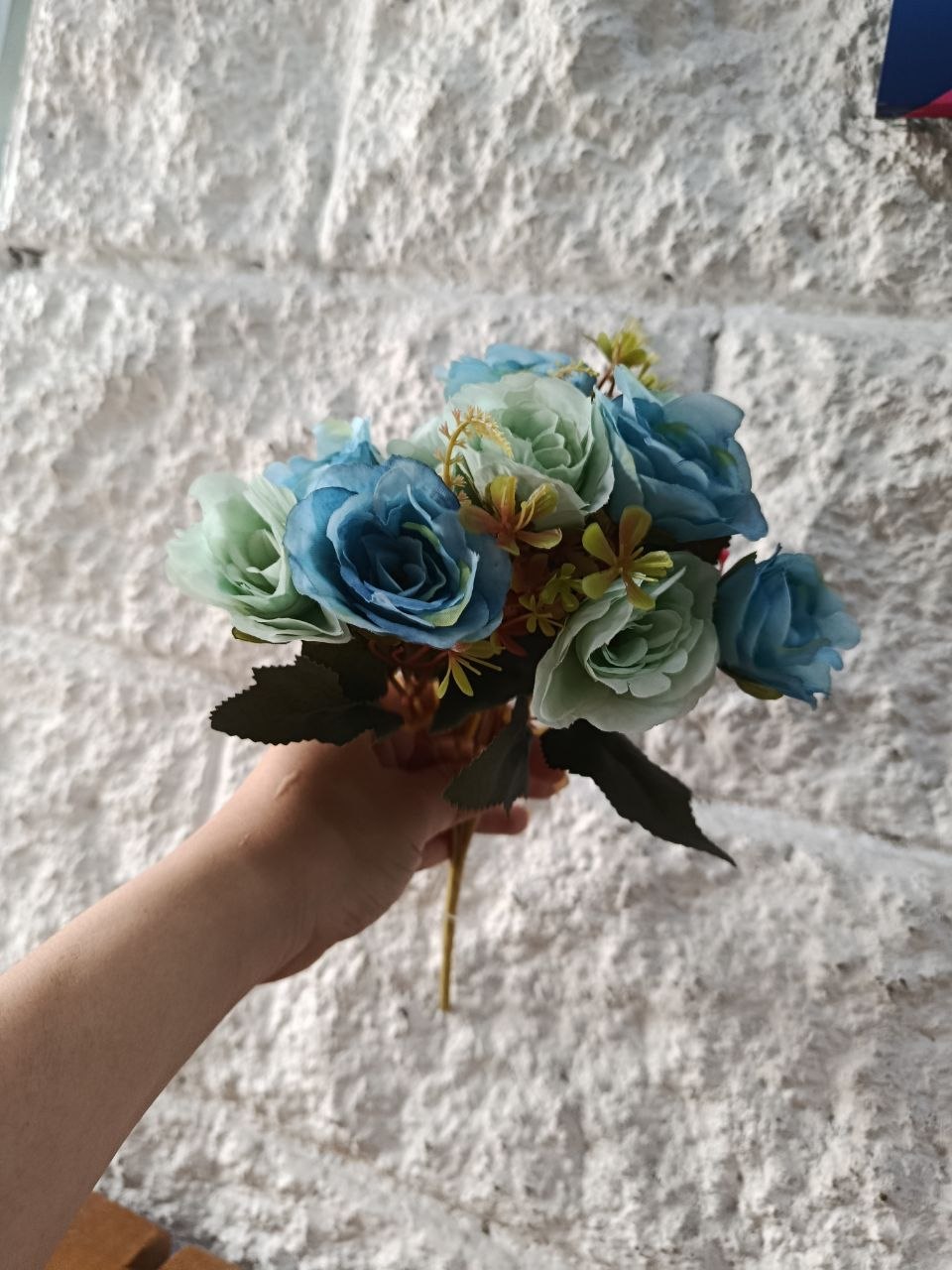 Ramo de Rosas Pequeñas Azules 29cm