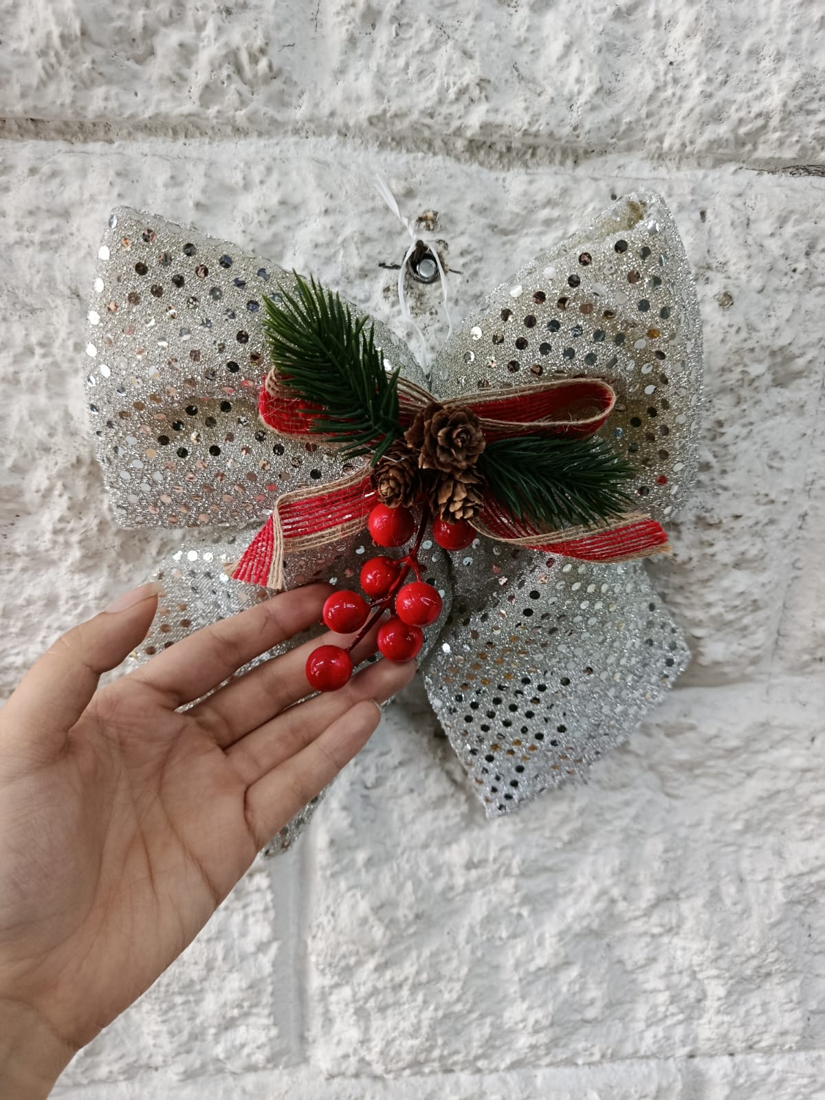 Moño Navideño Plateado 24cm