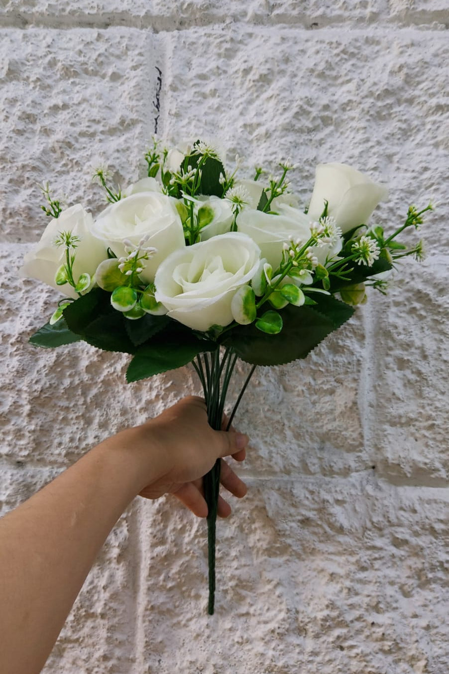 Ramo De Rosas Capullo Blanco 37cm