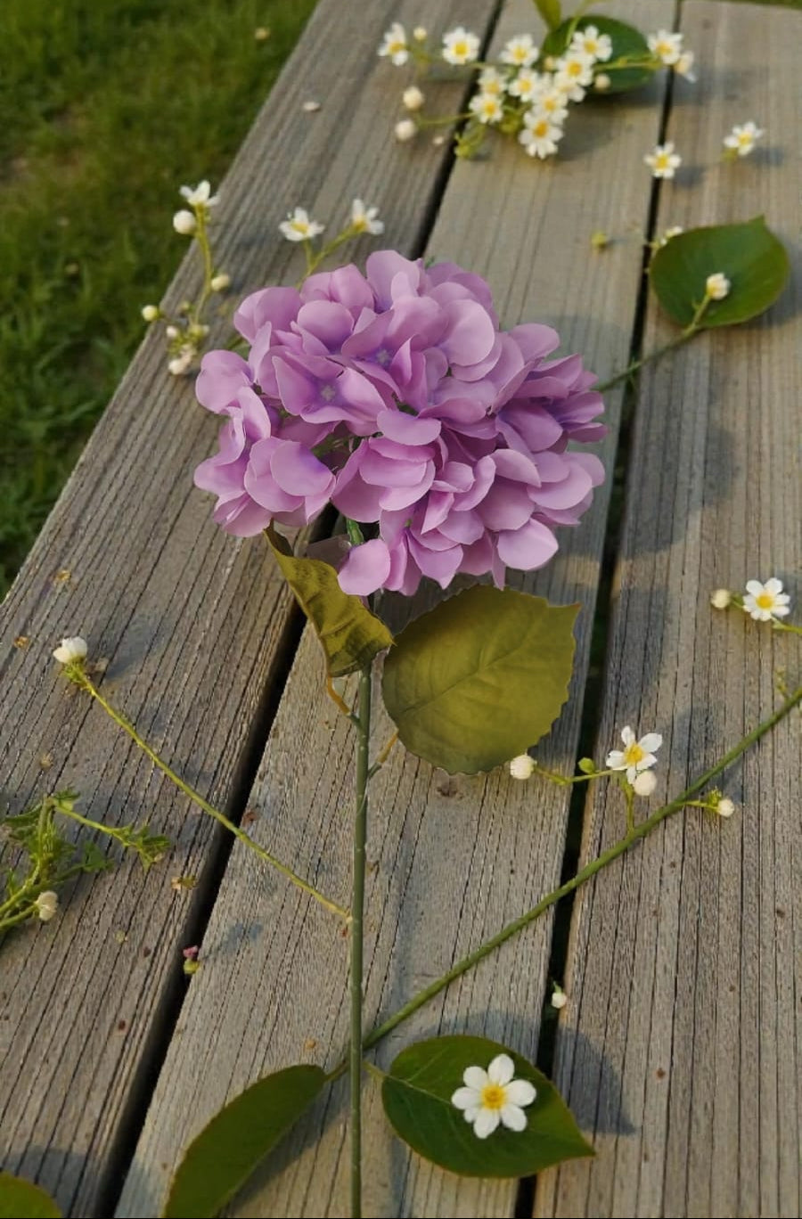 Ramo De Hortensias Tallo Largo Lila 77cm