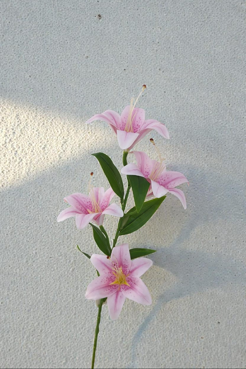 Ramo de Lirios Artificiales x4 Rosa 1mts