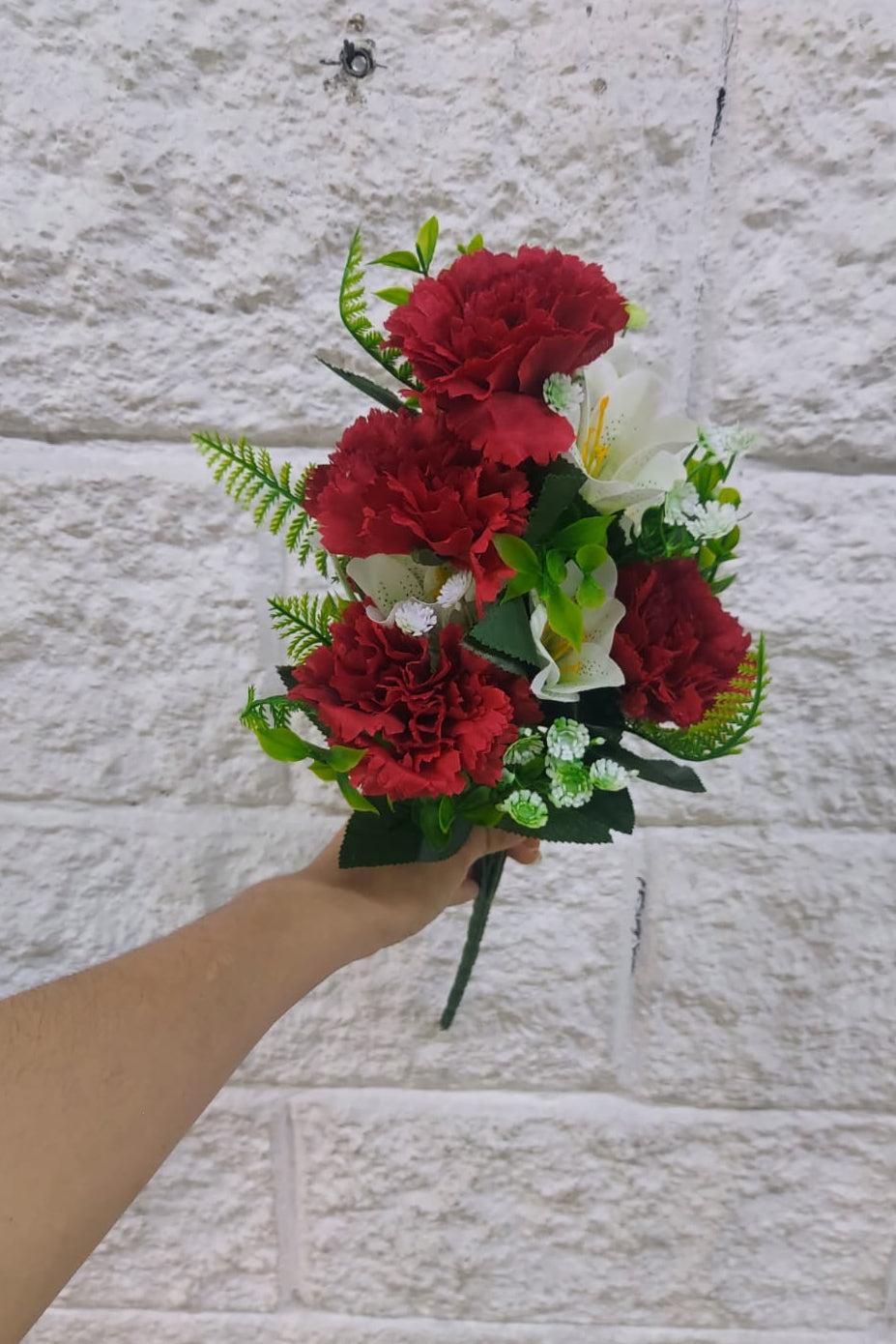 Flor Combi Clavel Rojo con Lirio 50cm