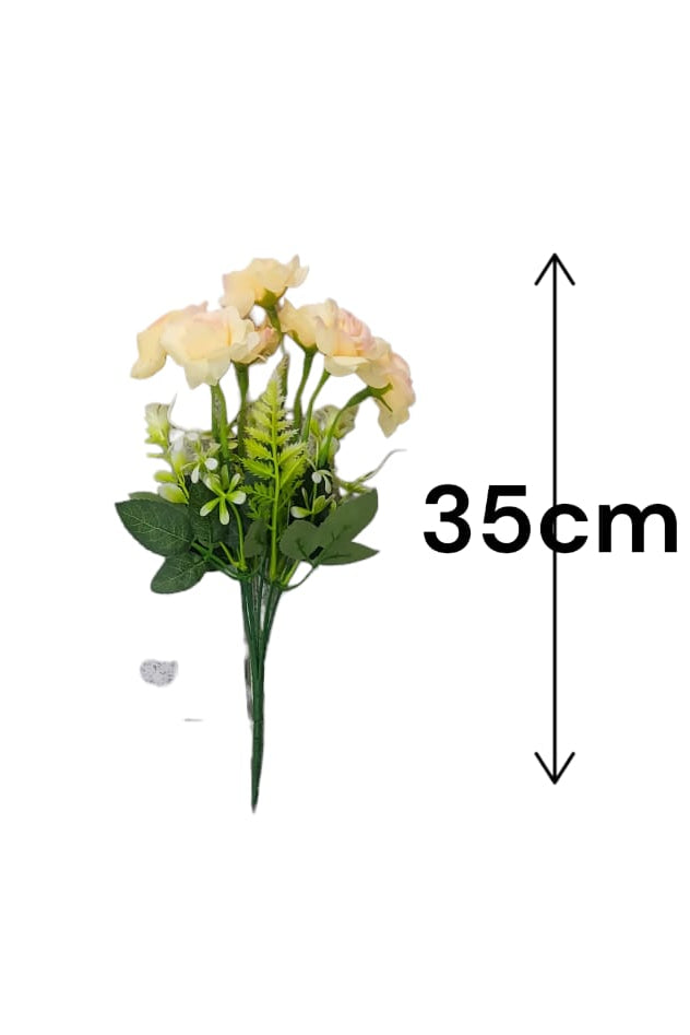 Ramo de Rosas Naranja Pastel con Follaje 35cm