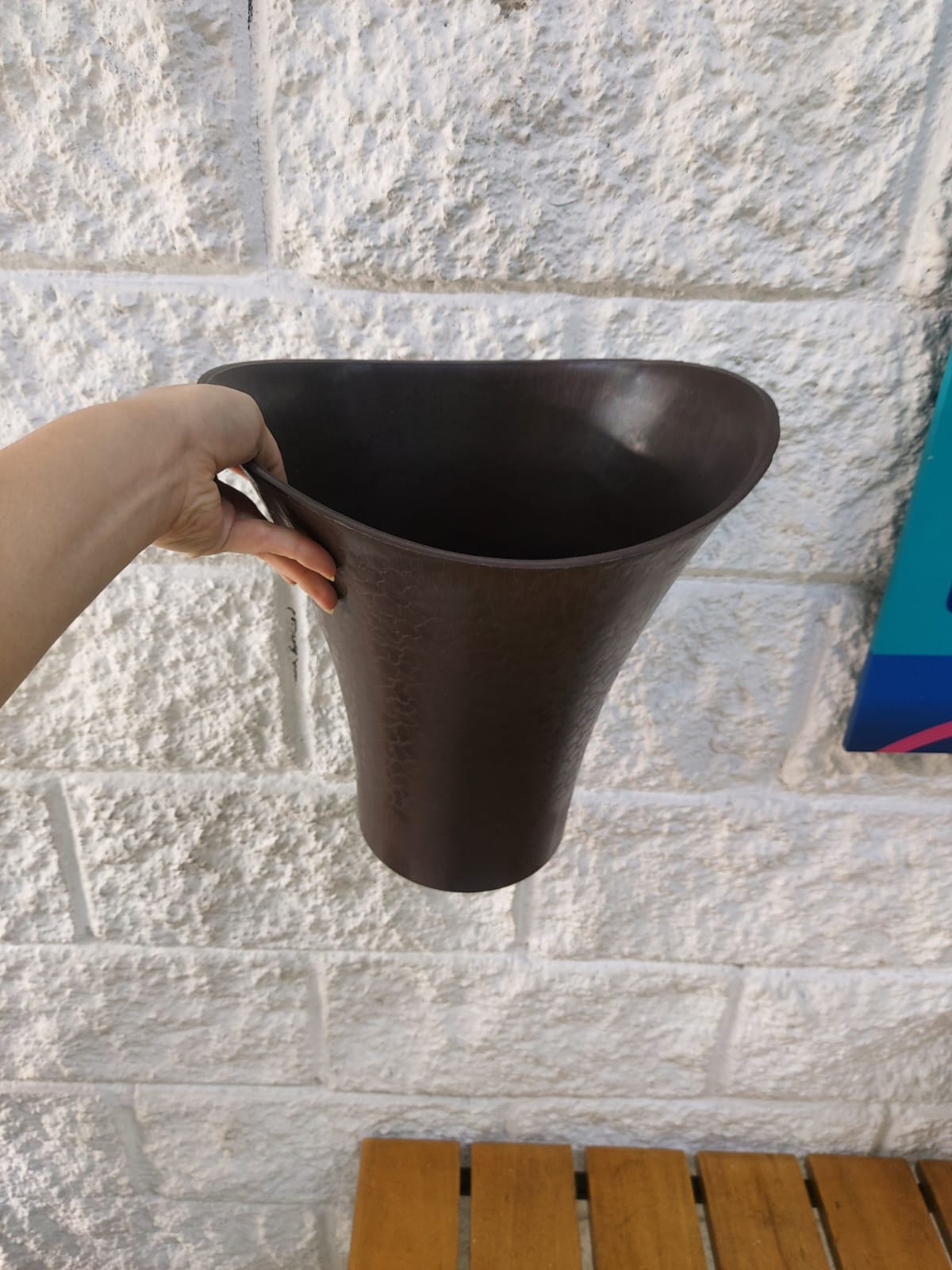 Matera Ovalada Café para Plantas 30cm