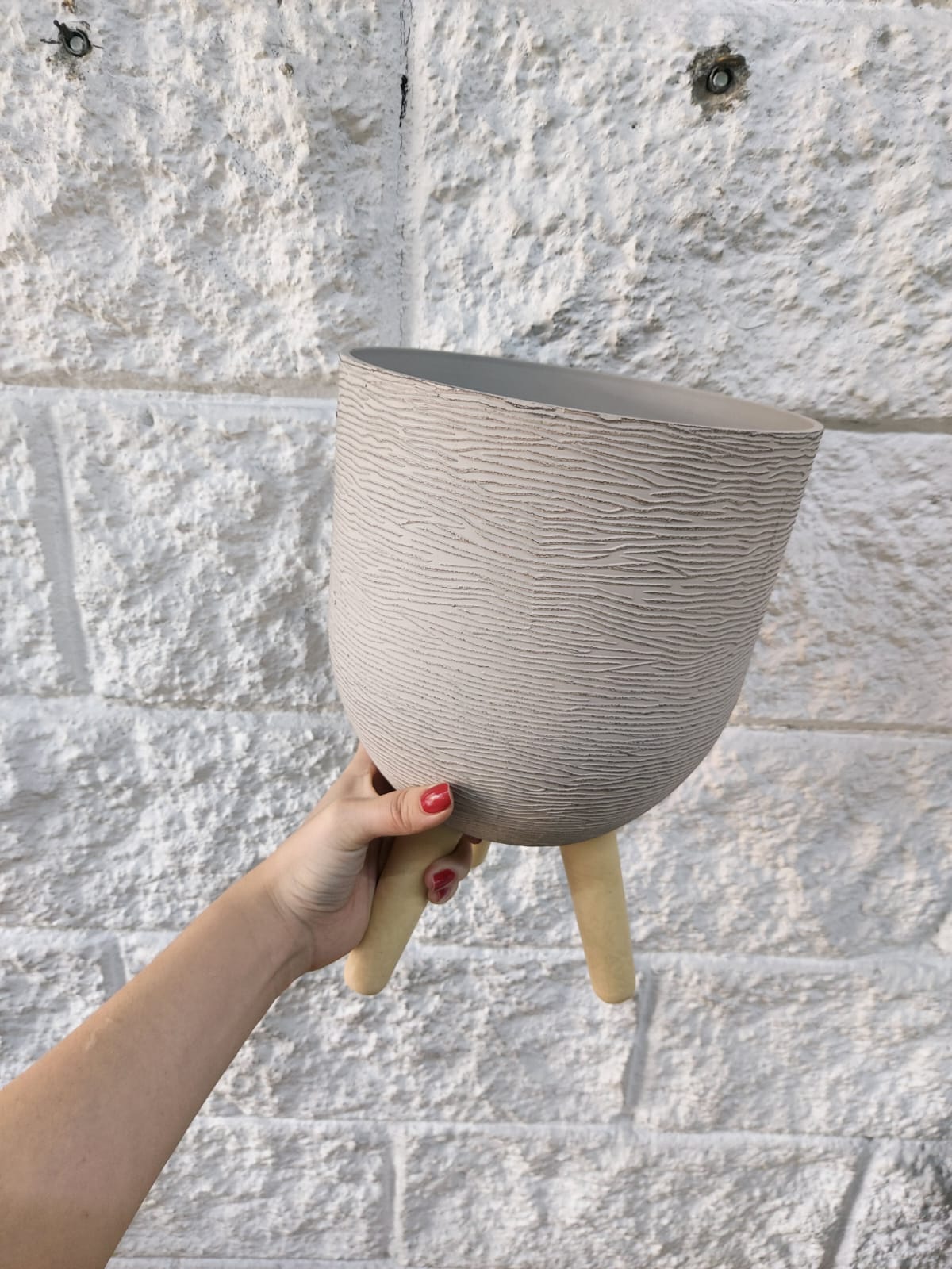 Matera Terracota con Patas Beige 18cm