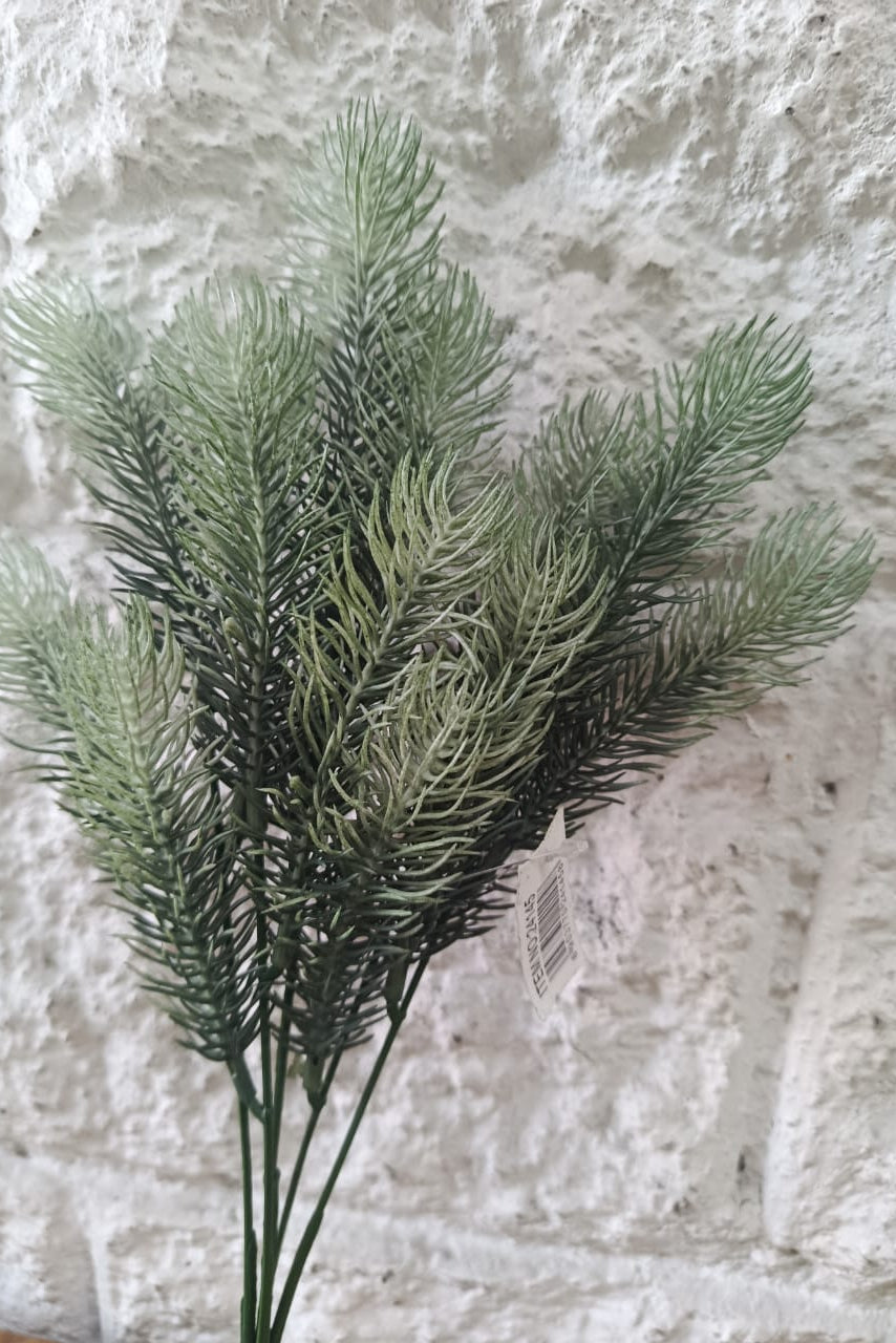 Follaje Ramas Pino Verde/Blanco 36cm