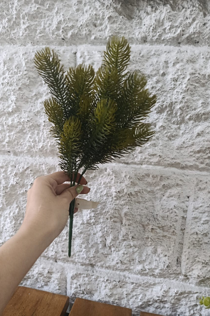 Follaje Ramas Pino Verde Claro 36cm