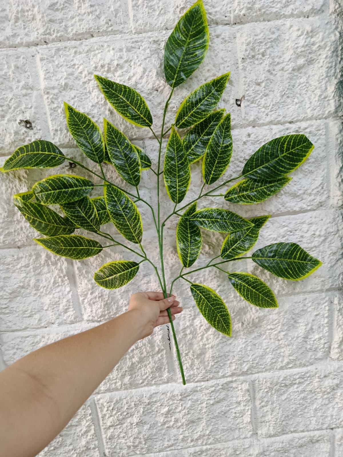 Rama Artificial Hojas de Mango Realista 76cm