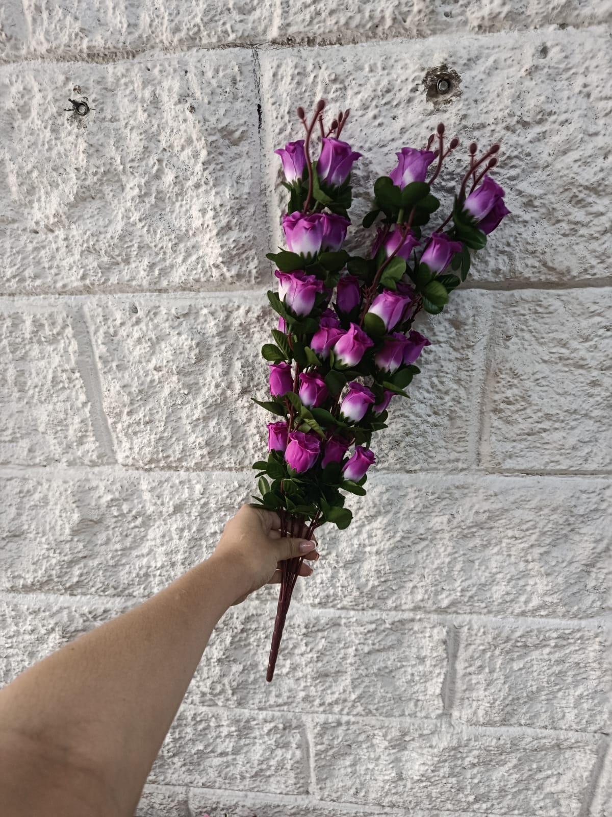 Ramo Rosa Larga Menuda 54cm