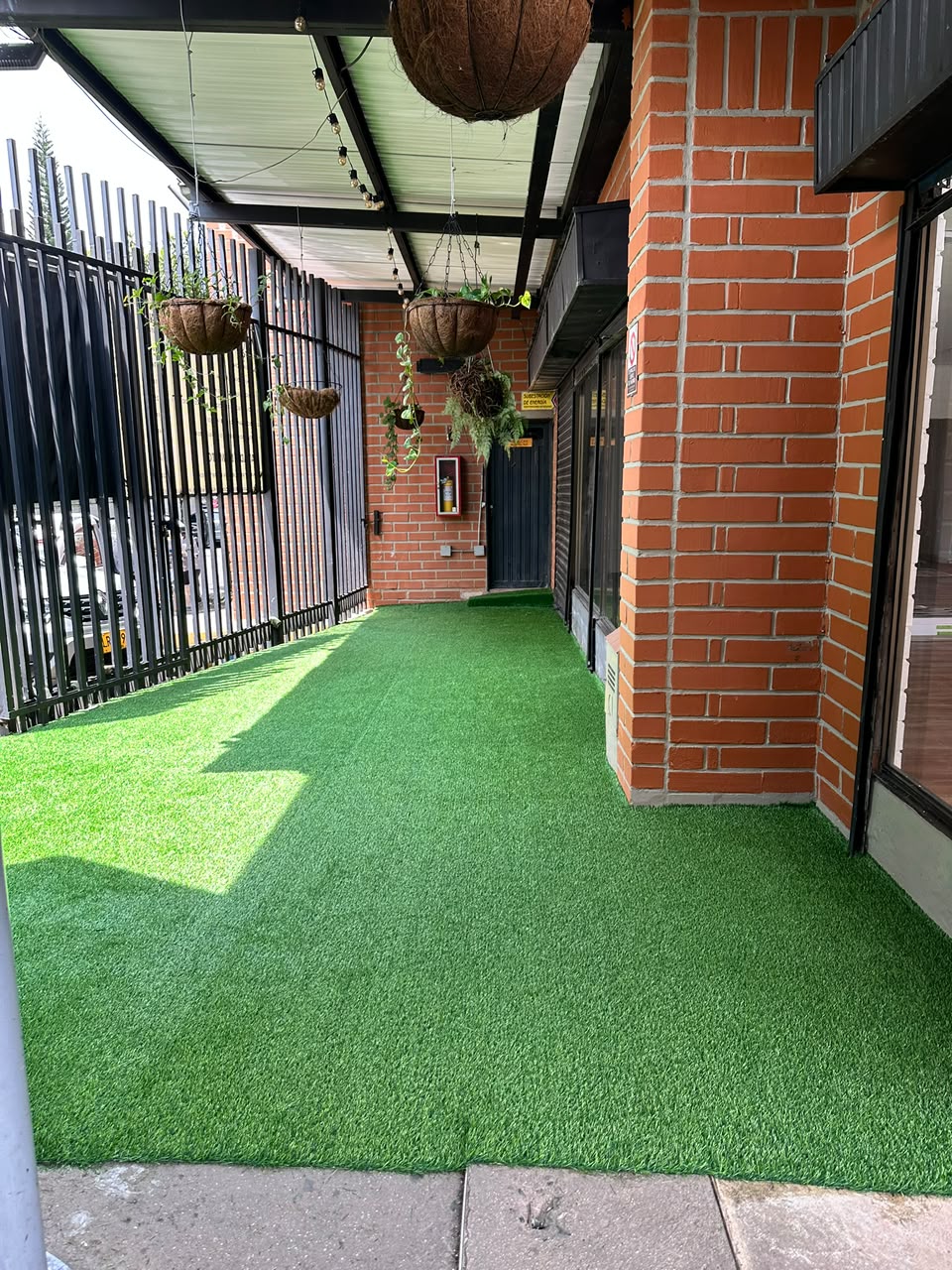 Proyecto Grama Sintética 20 mm