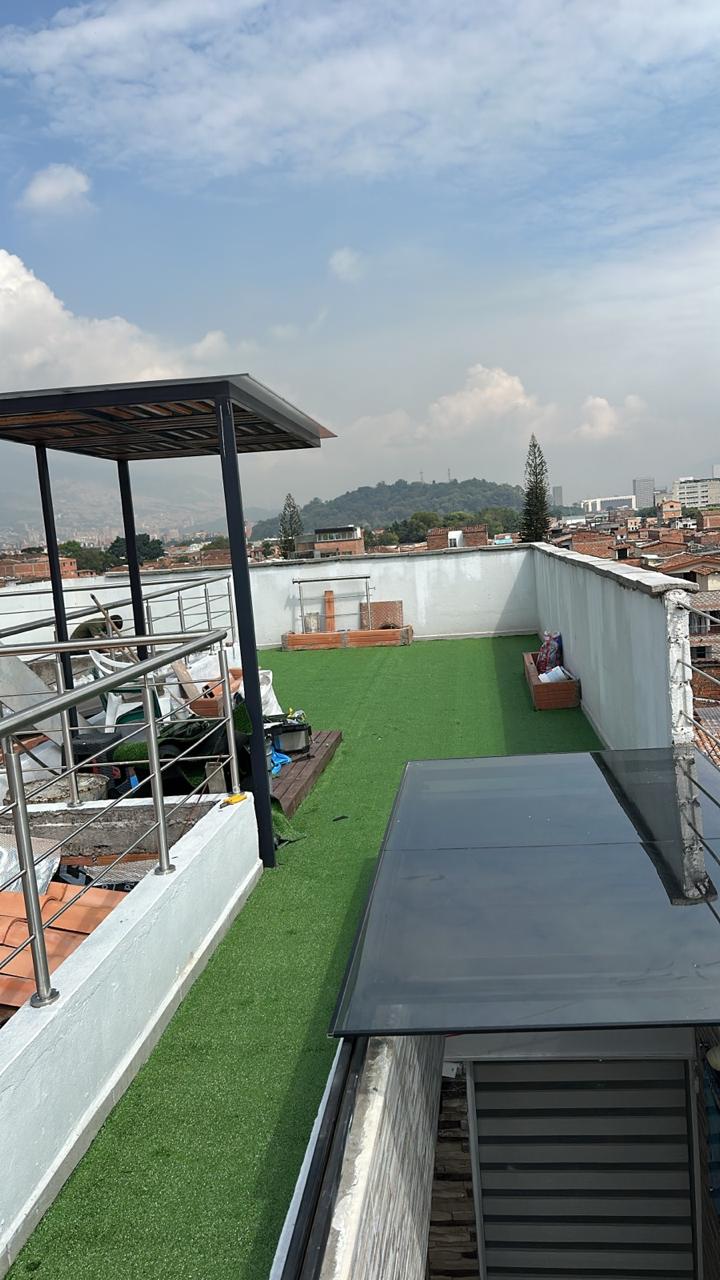 Proyecto Grama Sintética 10 mm