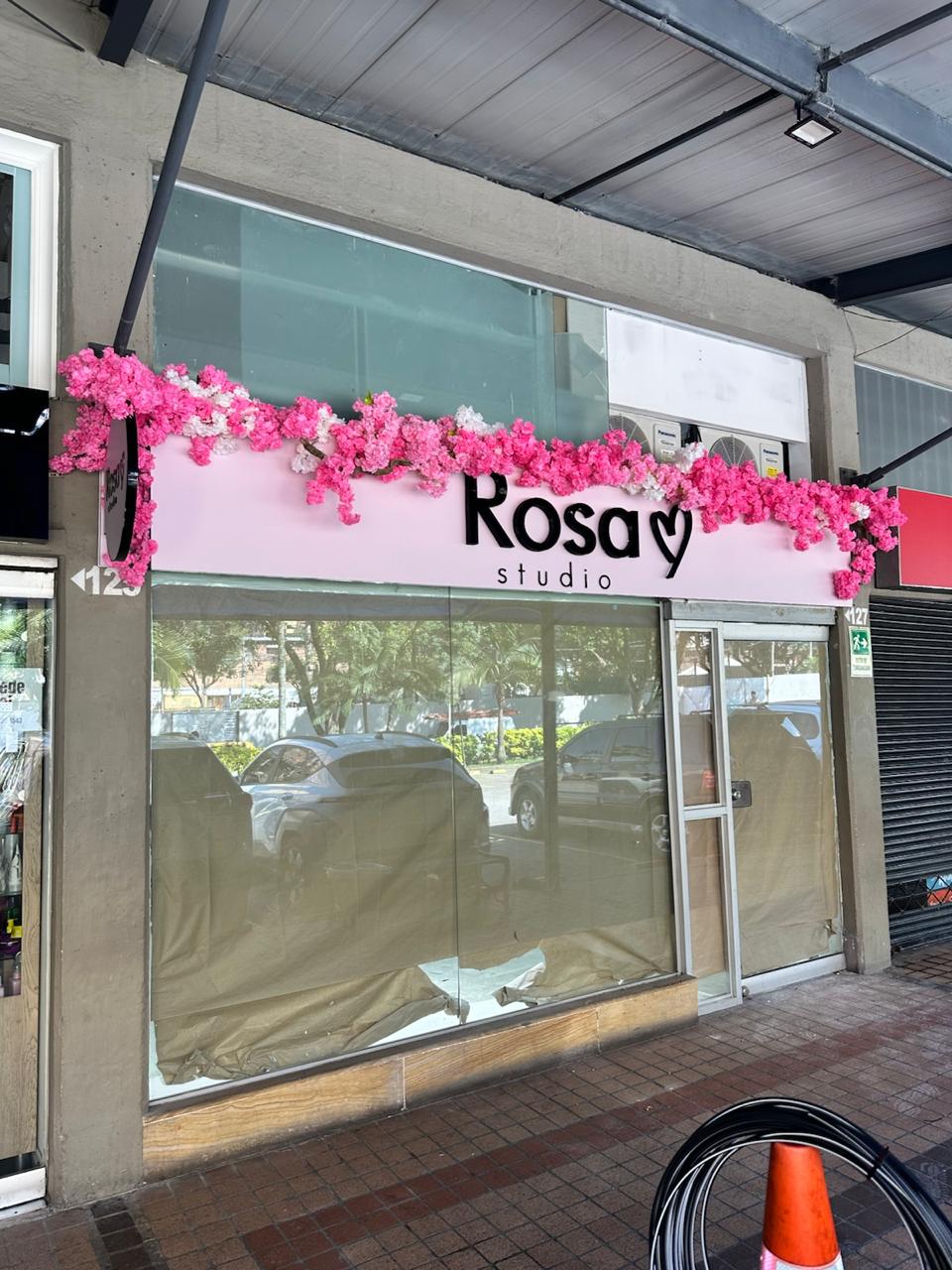 Cotiza la decoración de Cerezos según tu medida