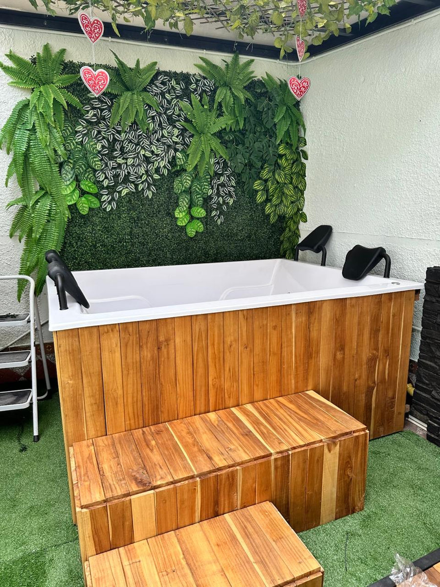 Clientes felices y espacios rodeados de naturaleza
