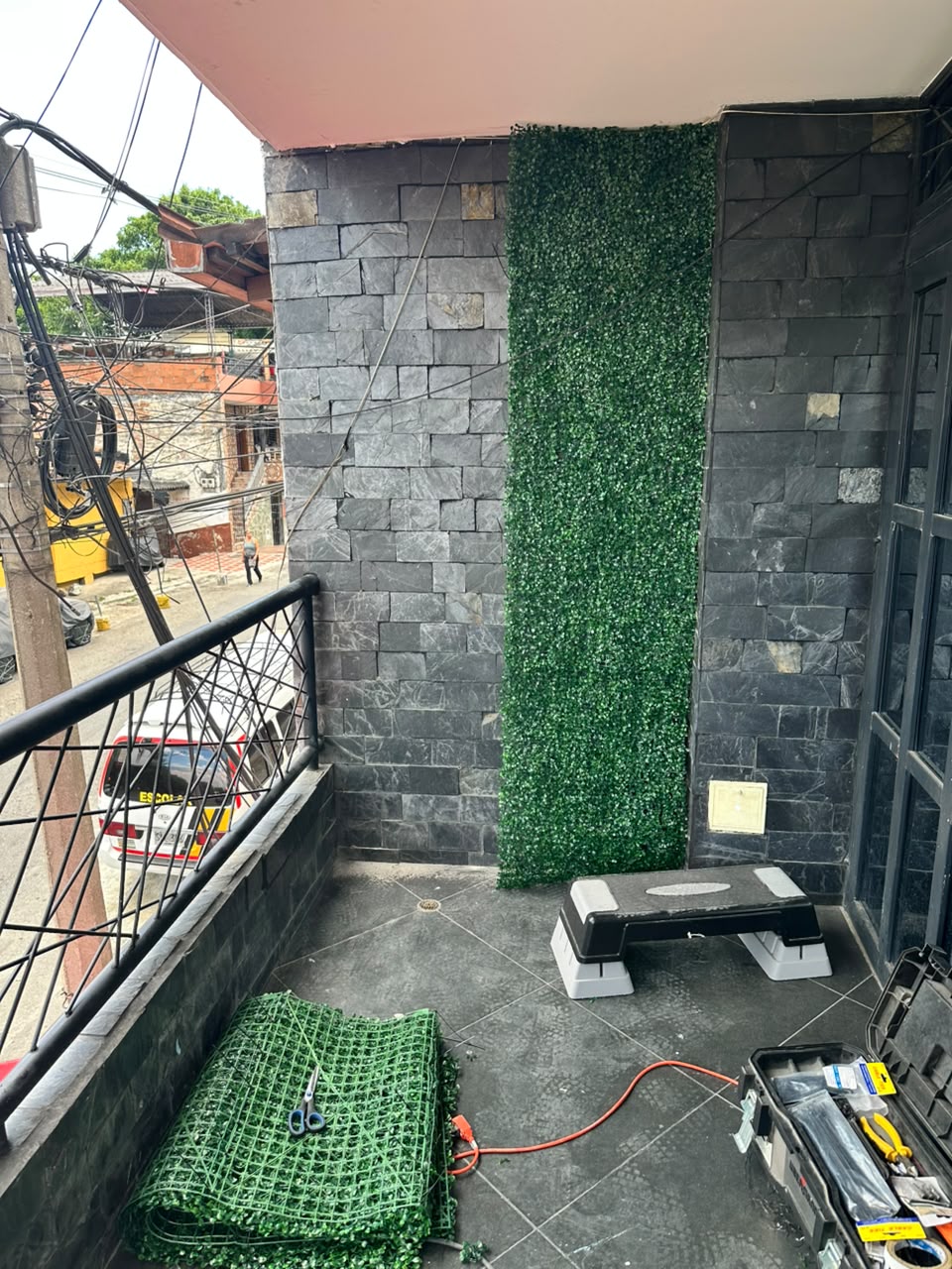 Proyecto Pared Verde · Balcón Mercadito