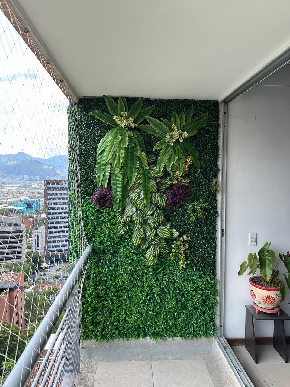 Tapete Jardín Vertical tipo Tornillo 60x40cm